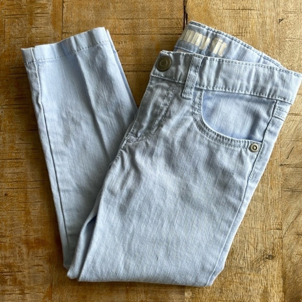 NWOT Carter’s girls pants 4t